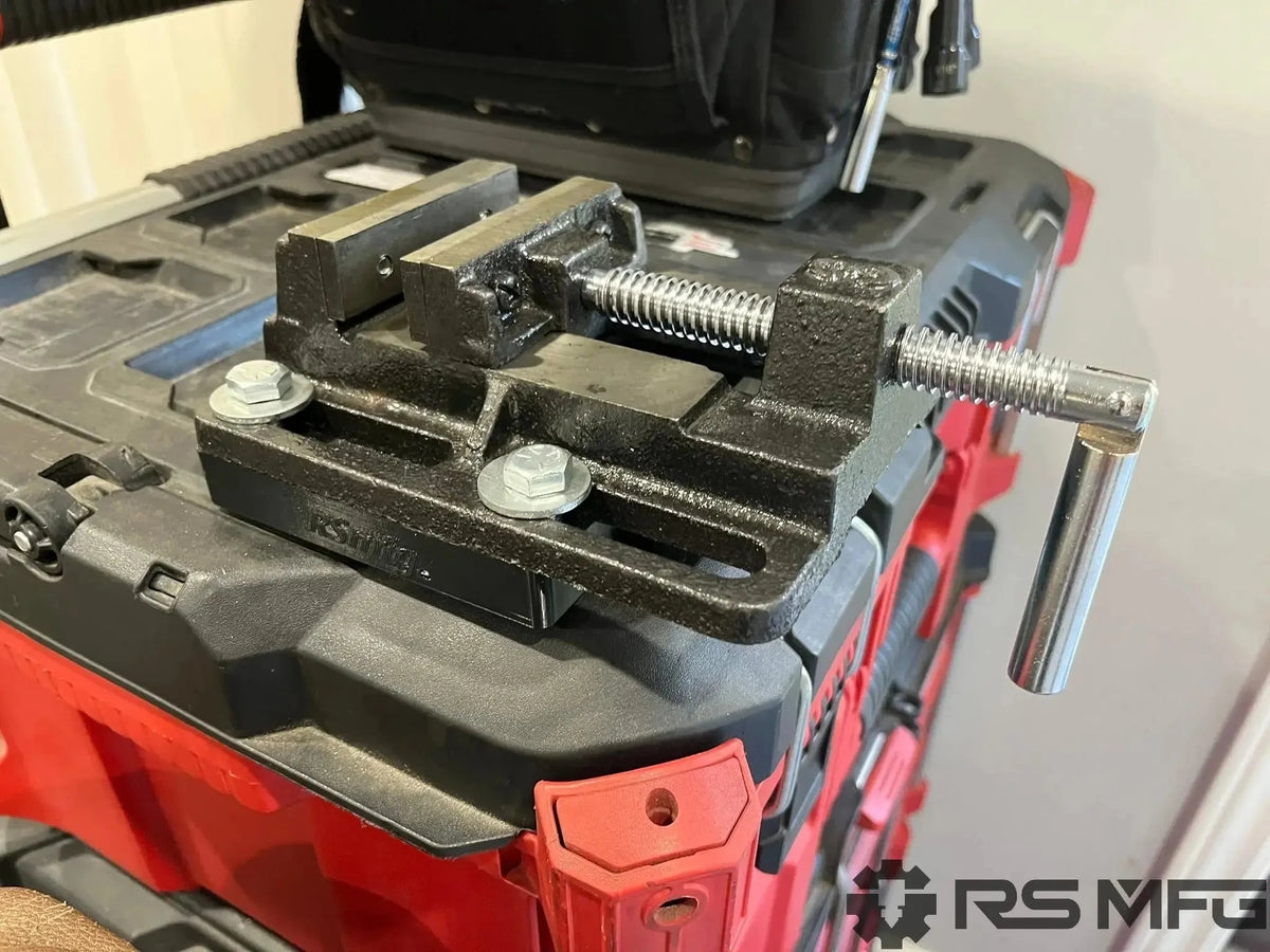 Drill press vise mounted on a Milwaukee Packout