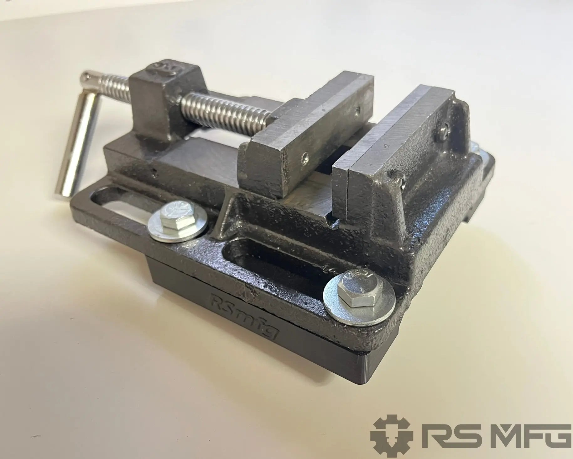 rsmfg vise mounting system for milwaukee packout